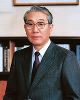 石田章　第８代学長（1987―1993）
